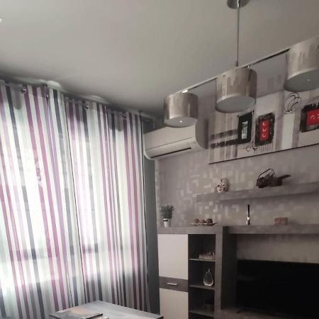 Apartamento Angustias Plaza Parking Gratis Privada Incluida Alcala La Real Exterior photo